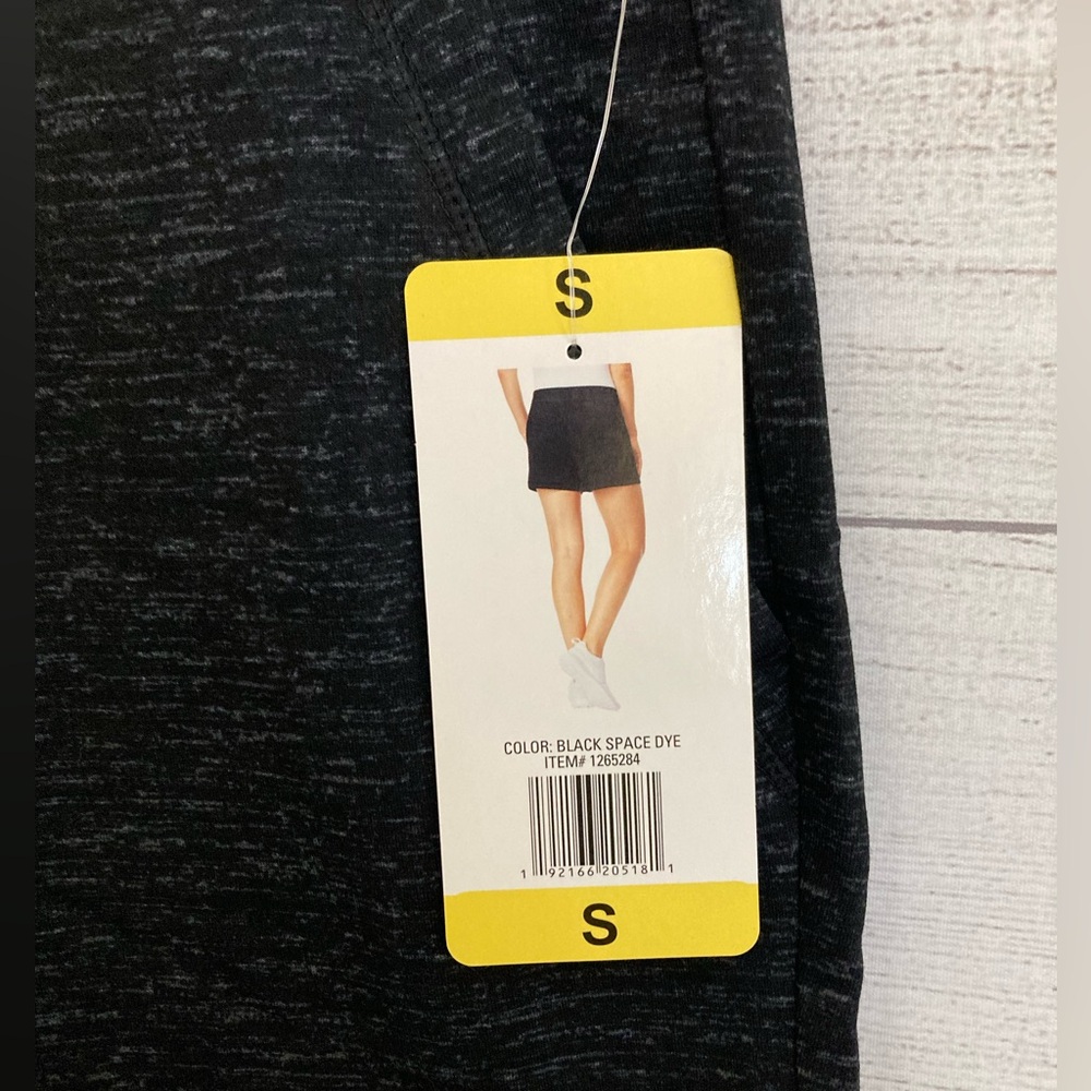 32 Degrees | NWT Ladies Fleece Shorts - Picture 4 of 8